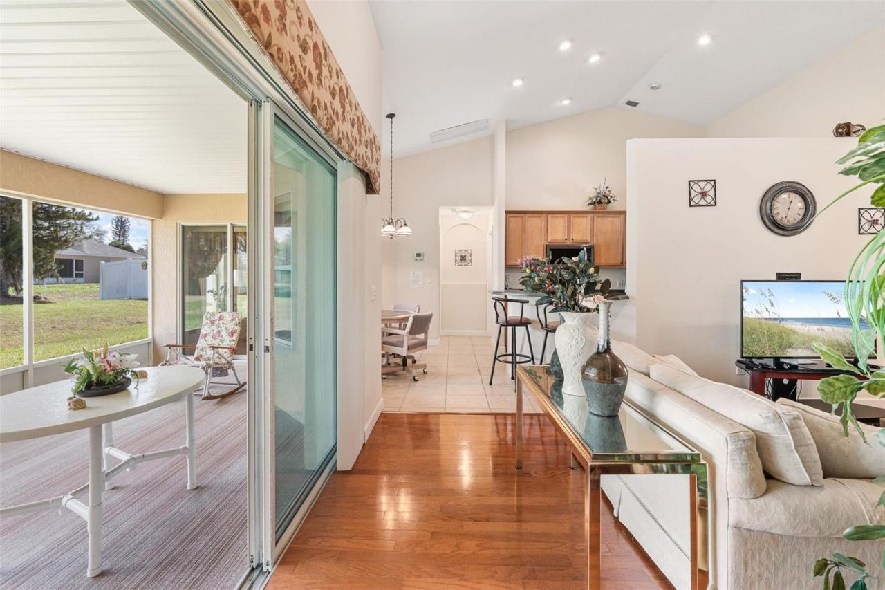 2025 S Fish Camp Road, Grand Island, FL 32735 Photo