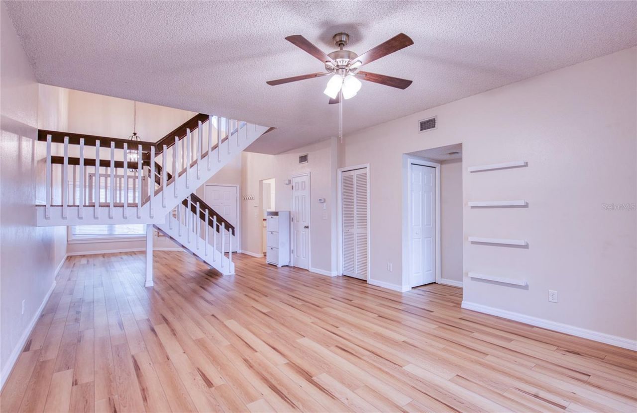 159 Hunter Court, Unit N/A, Palm Harbor, FL 34684 Photo