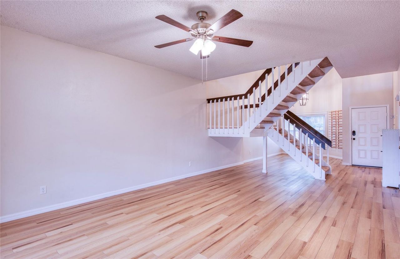 159 Hunter Court, Unit N/A, Palm Harbor, FL 34684 Photo