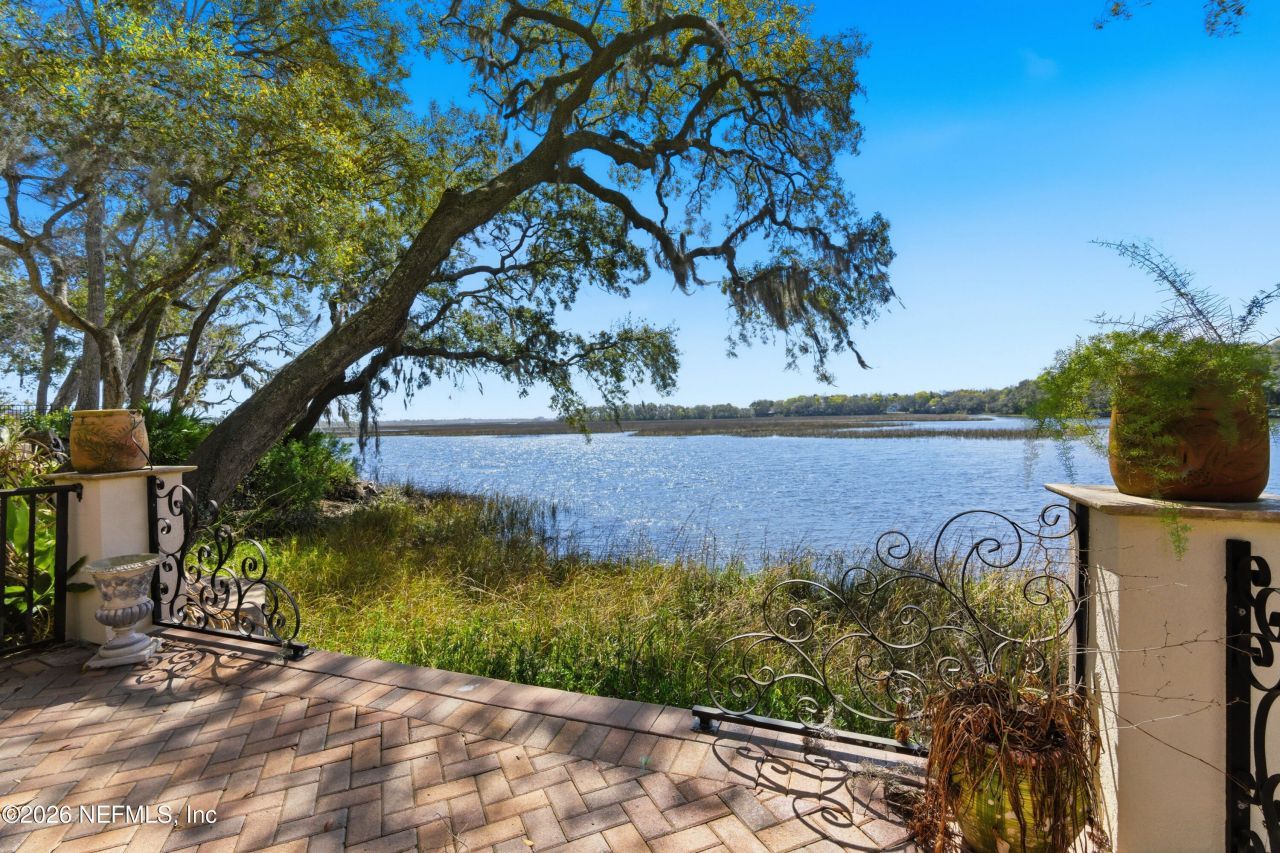 1049 Shipwatch Drive E, Jacksonville, FL 32225 Photo