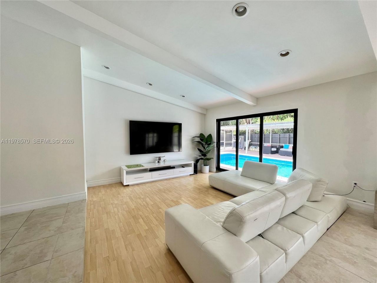 11104 SW 139th Ct , Miami, FL 33186 Photo