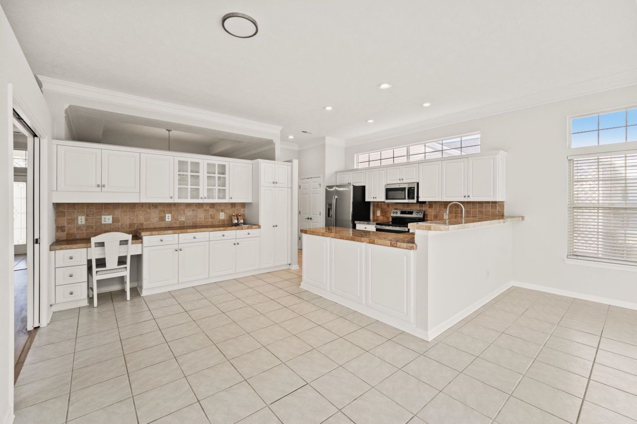 550 Wildflower Trail Photo 12