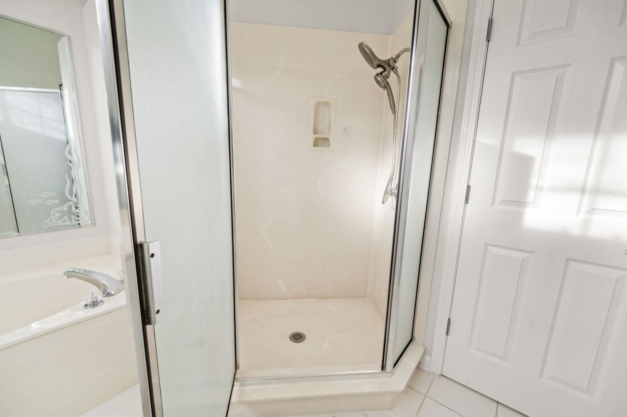 550 Wildflower Trail Photo 22