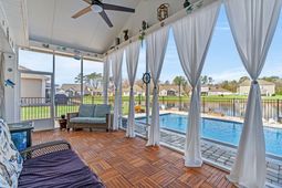 3025 Sutherland Dr. photo 4