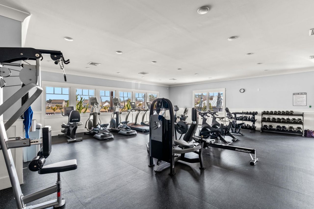 3025 Sutherland Dr. Photo 36