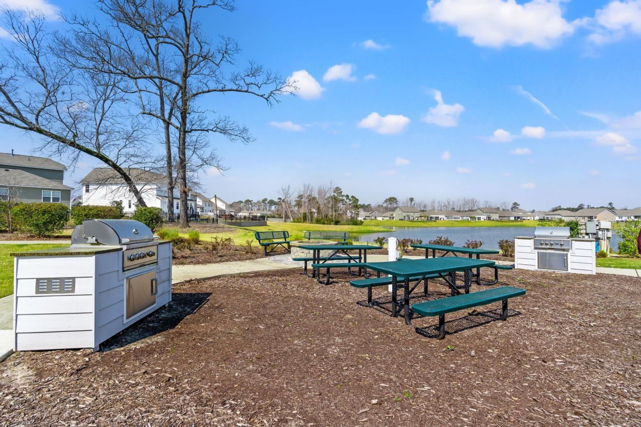 3025 Sutherland Dr. Photo 49