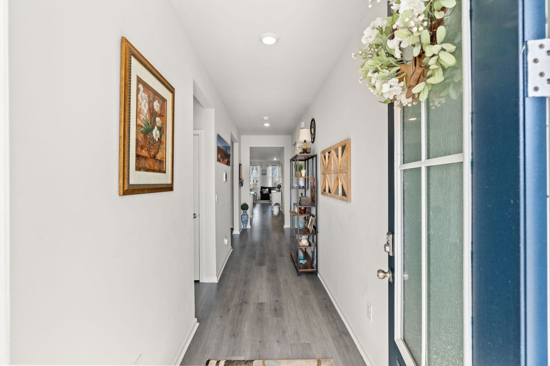 3025 Sutherland Dr. Photo 7