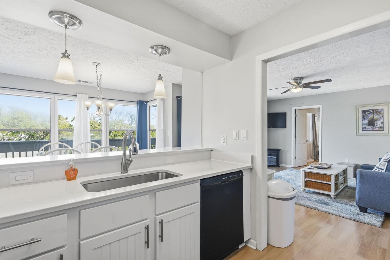 310 5th Ave. N Photo 9