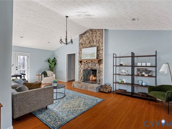 5031 Pennbrook Drive , Chesterfield, VA 23832