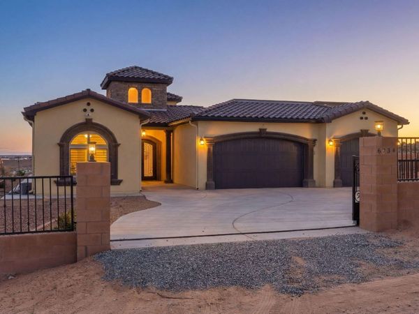 6734 Milpa Alta Road NE, Rio Rancho, NM 87144