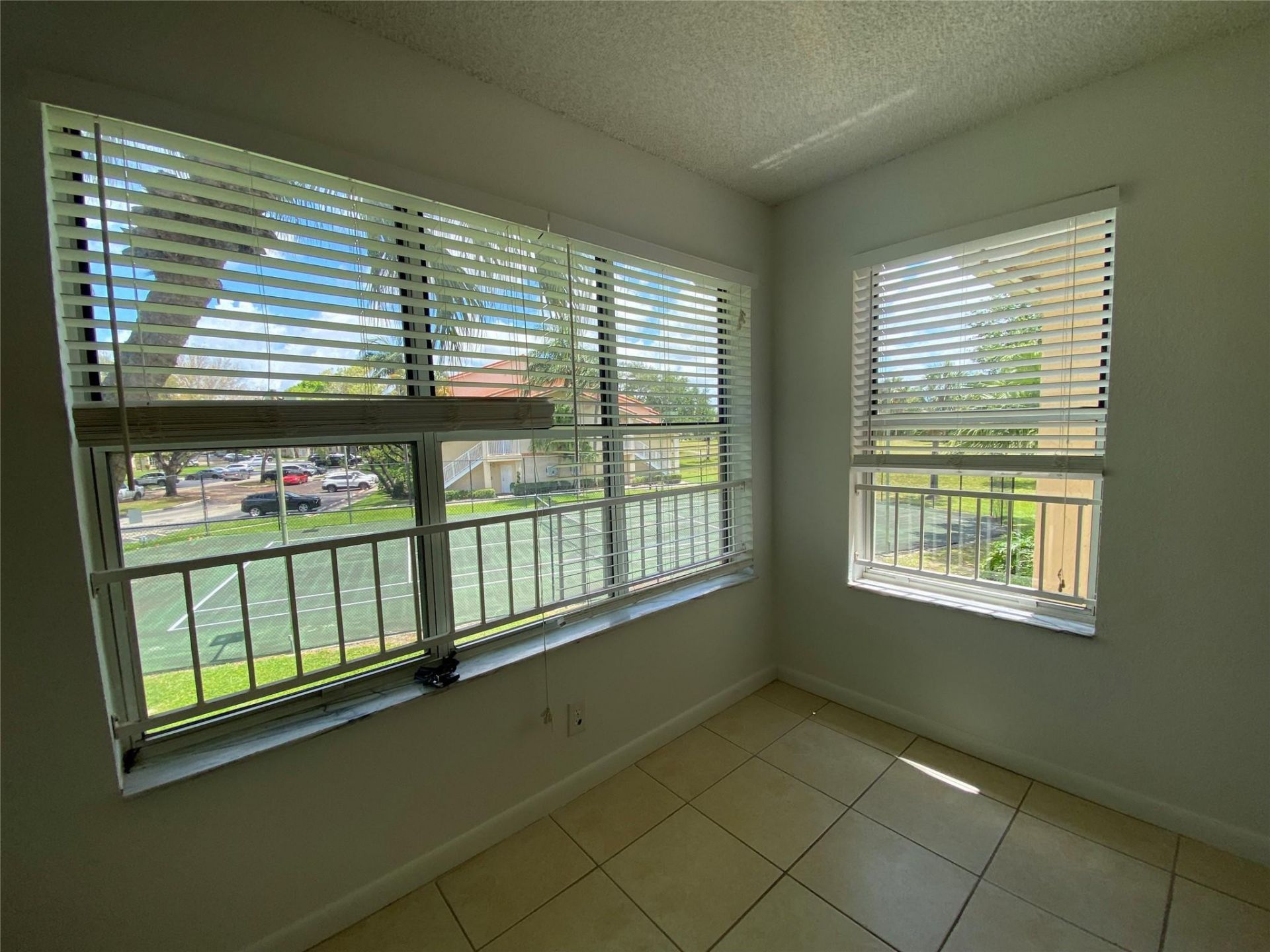 3430 Pine Walk Drive, Unit 824, Margate, FL 33064 Photo