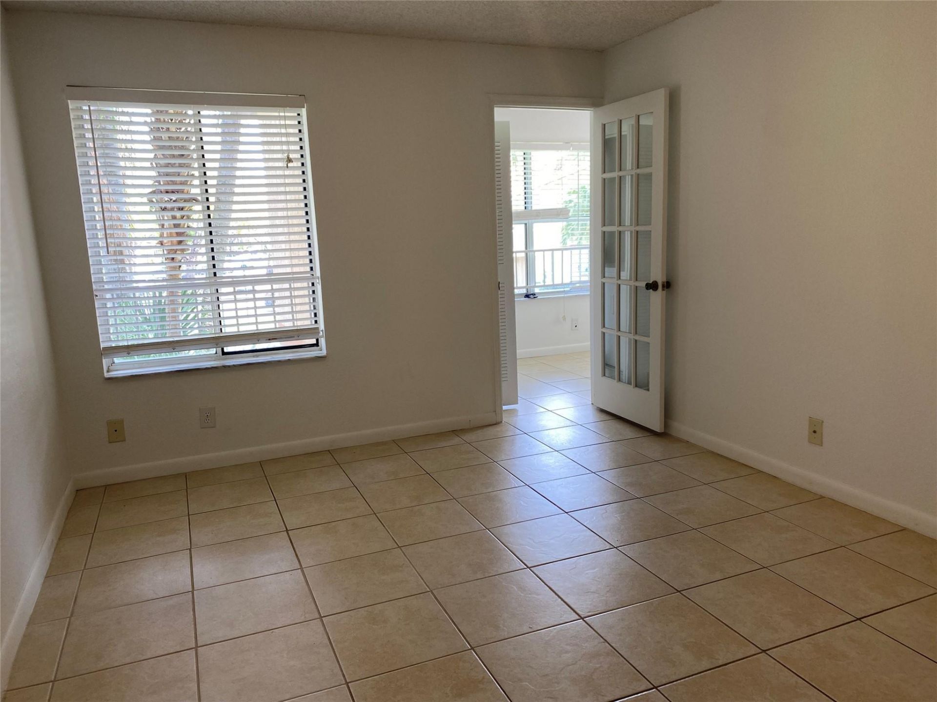 3430 Pine Walk Drive, Unit 824, Margate, FL 33064 Photo