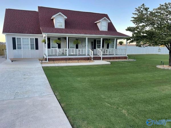 105 Kristen Lane, Hazel Green, AL 35750