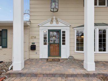 6716 W Shore Drive, Edina, MN 55435