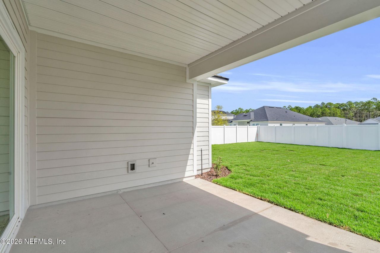 12133 Mariposa Avenue, Jacksonville, FL 32256 Photo