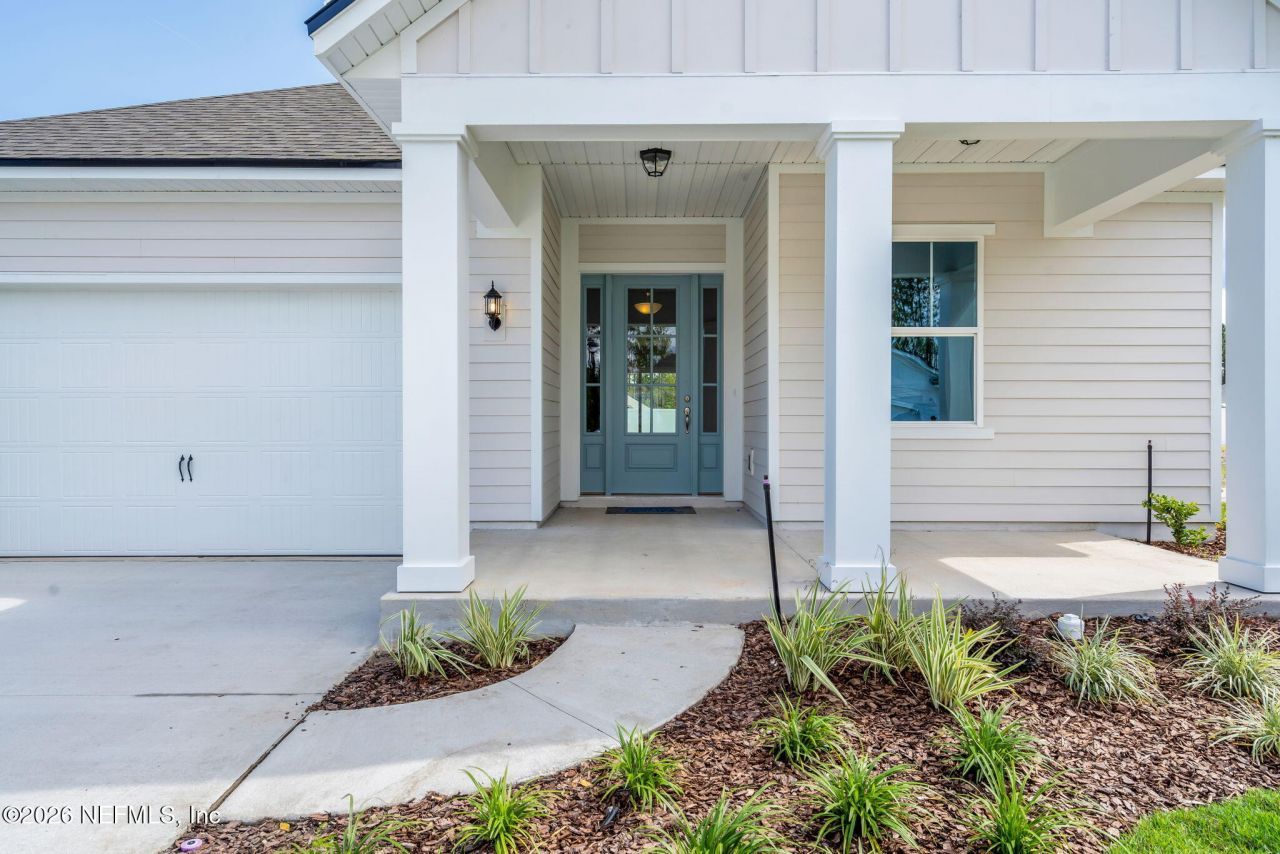 12133 Mariposa Avenue, Jacksonville, FL 32256 Photo