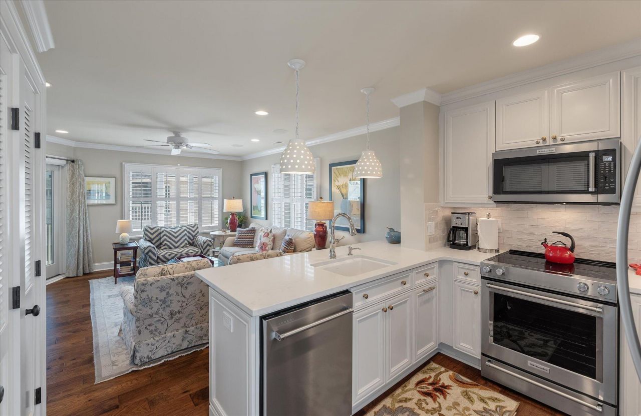 9000 Palmetto Drive Drive Photo 11