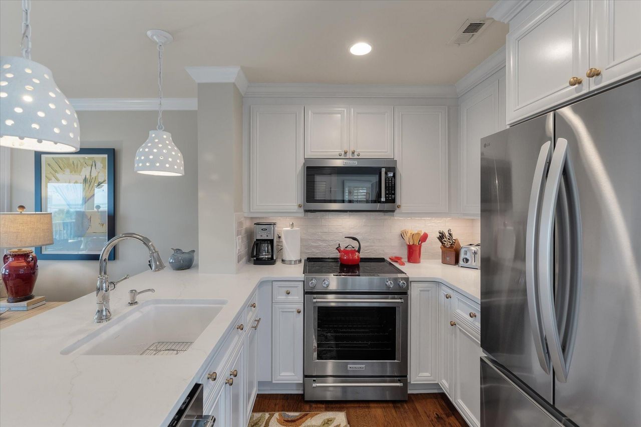 9000 Palmetto Drive Drive Photo 16