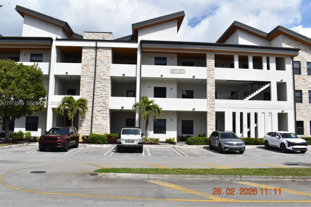 7855 NW 104th Ave , Unit 24, Doral, FL 33178 Photo