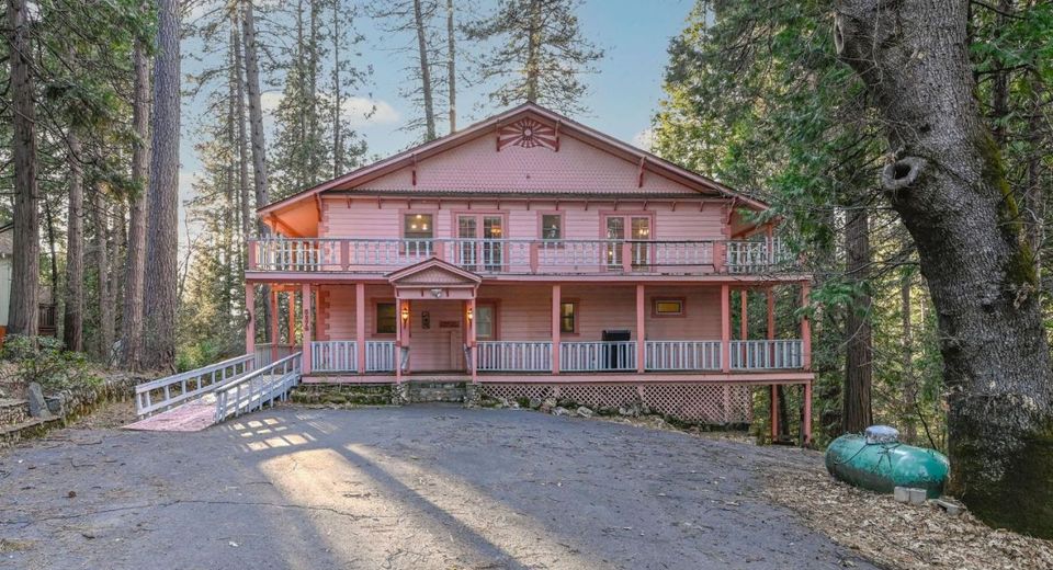 5276 Hwy 4, Hathaway Pines, CA 95233 Photo