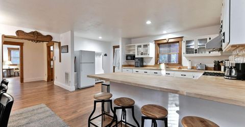5276 Hwy 4, Hathaway Pines, CA 95233 Photo