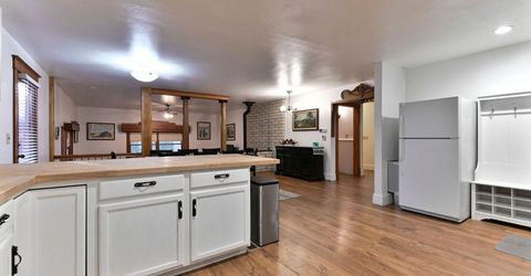 5276 Hwy 4, Hathaway Pines, CA 95233 Photo