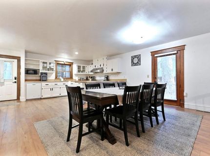 5276 Hwy 4, Hathaway Pines, CA 95233 Photo