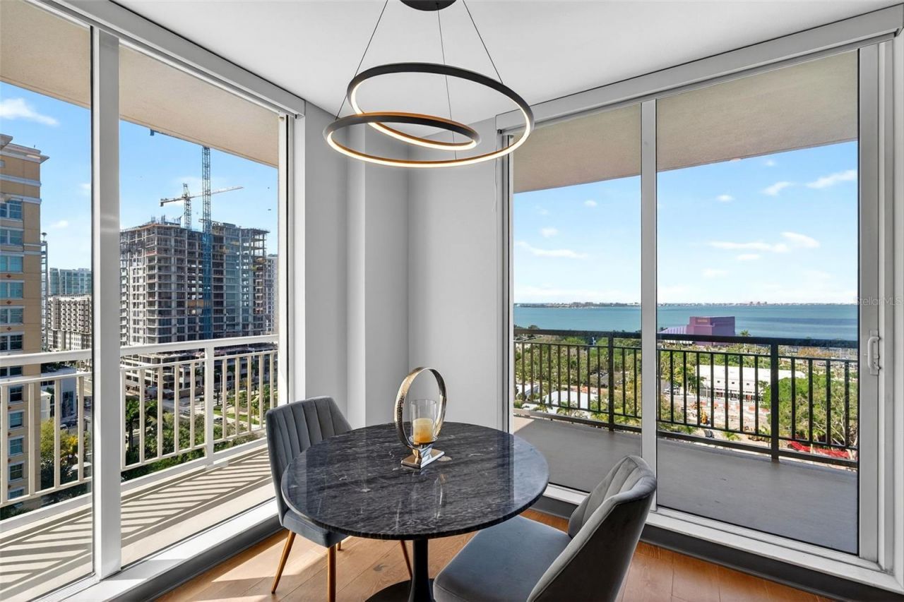 800 N Tamiami Trail, Unit 1217, Sarasota, FL 34236 Photo