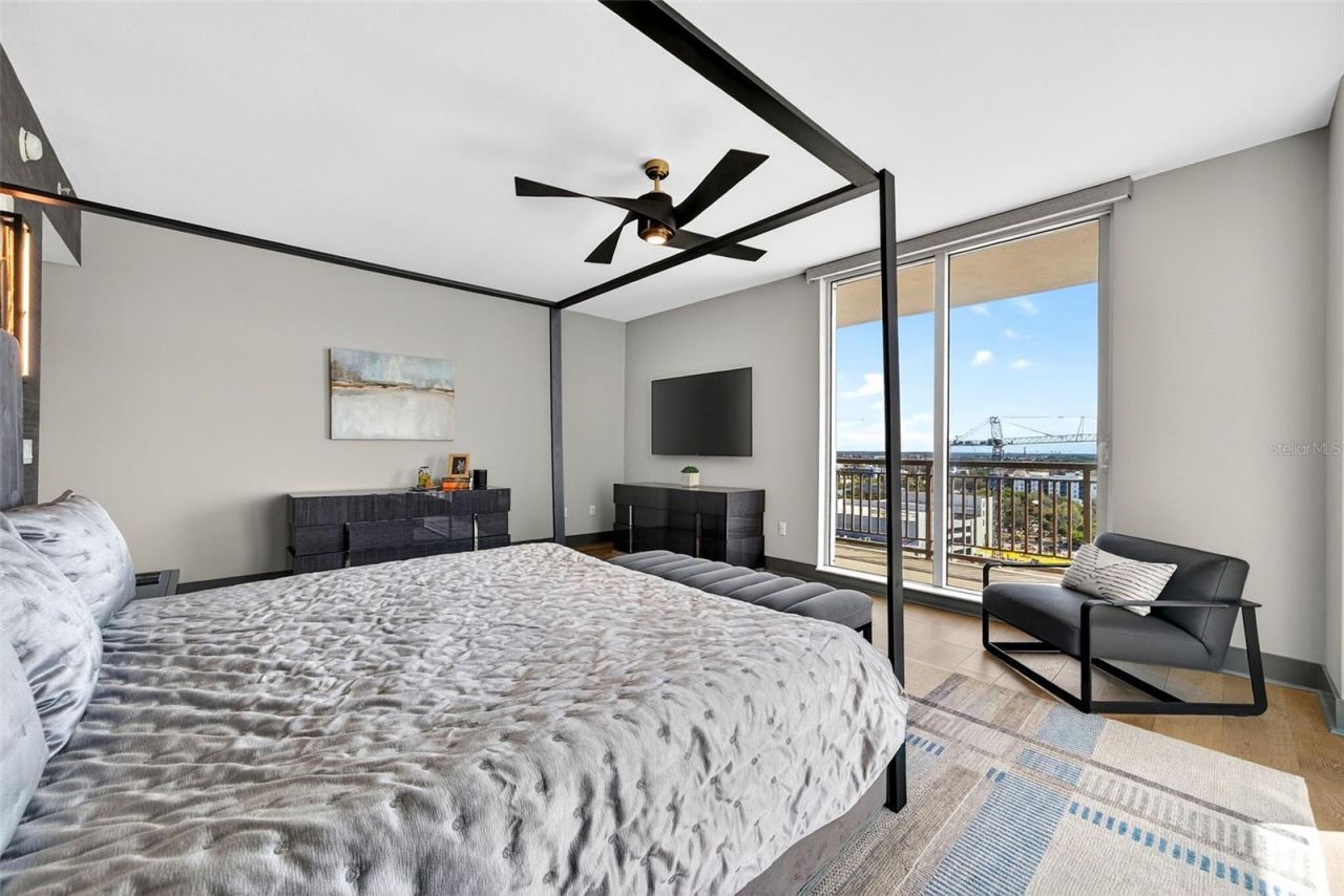 800 N Tamiami Trail, Unit 1217, Sarasota, FL 34236 Photo