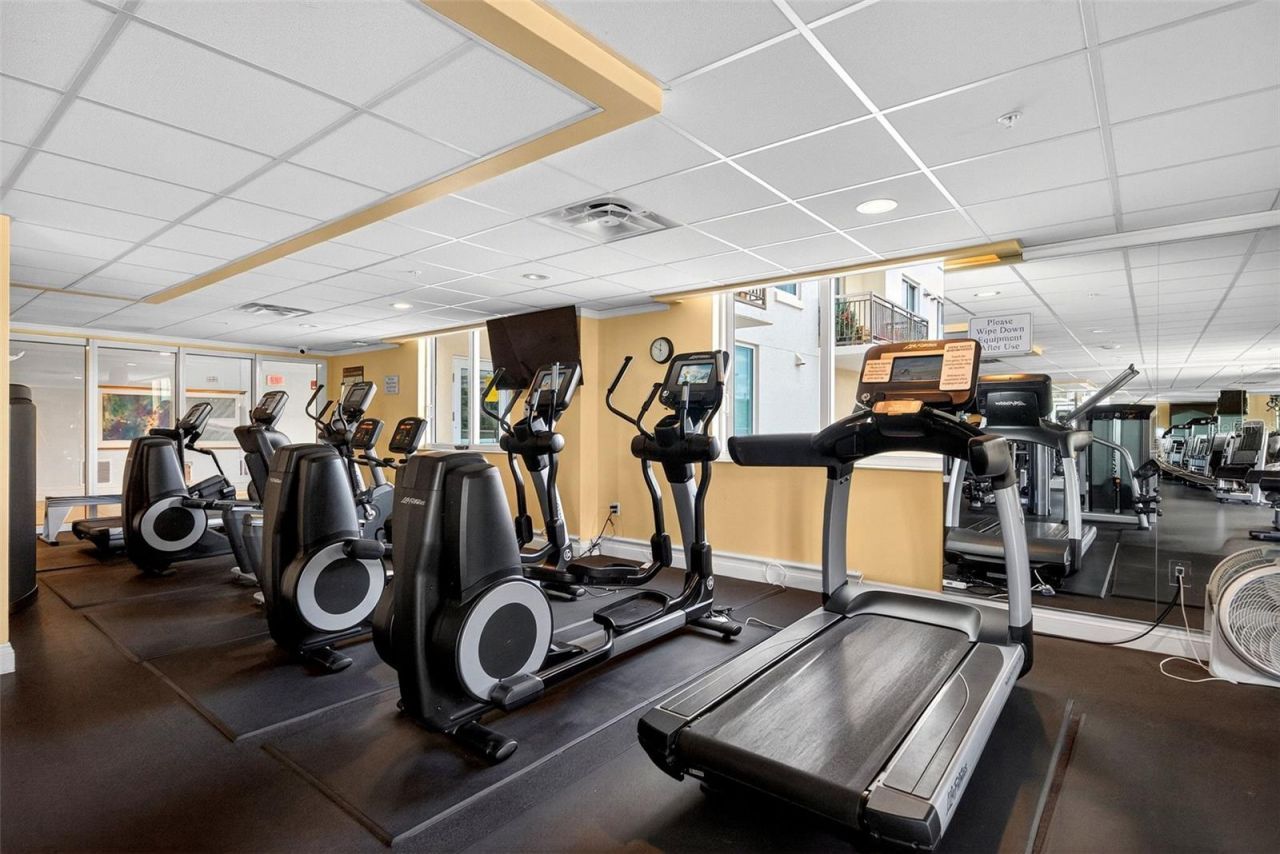 800 N Tamiami Trail, Unit 1217, Sarasota, FL 34236 Photo