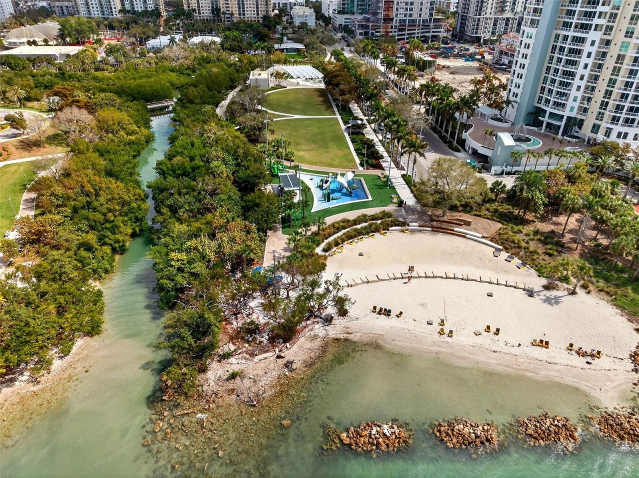 800 N Tamiami Trail, Unit 1217, Sarasota, FL 34236 Photo