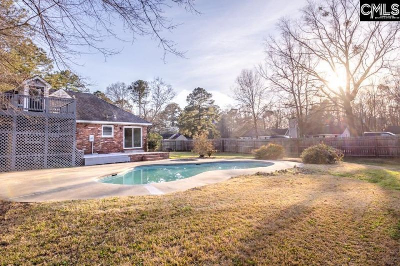 124 Aylesbury Road Photo 37