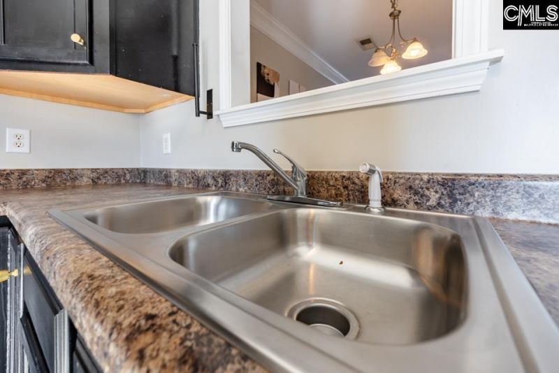 504 Idlewood Park Drive  Photo 11