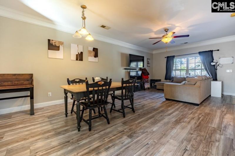 504 Idlewood Park Drive  Photo 5