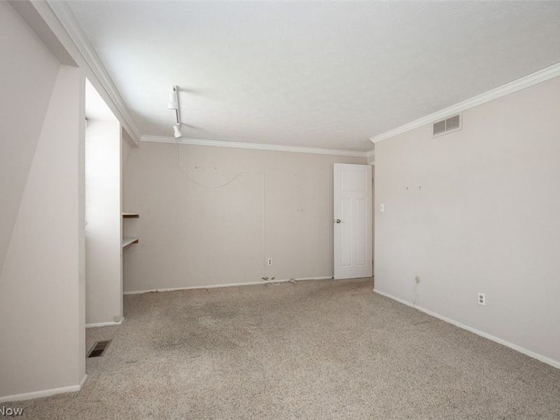 5866 Ogilby Drive , Hudson, OH 44236 Photo 27