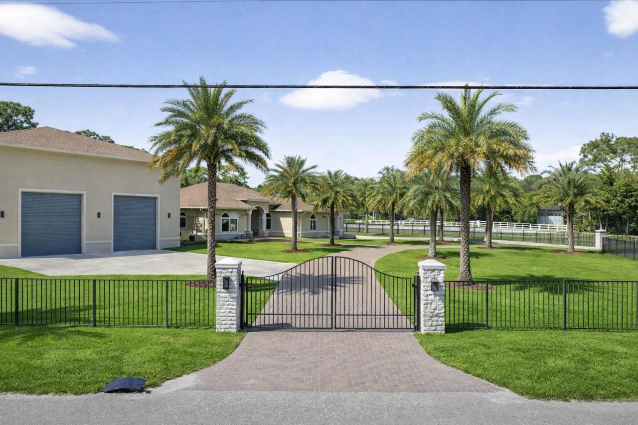 12038 Key Lime Boulevard, The Acreage, FL 33412 Photo