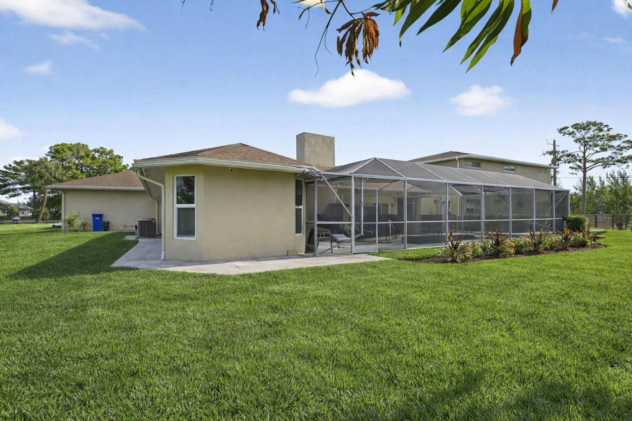12038 Key Lime Boulevard, The Acreage, FL 33412 Photo