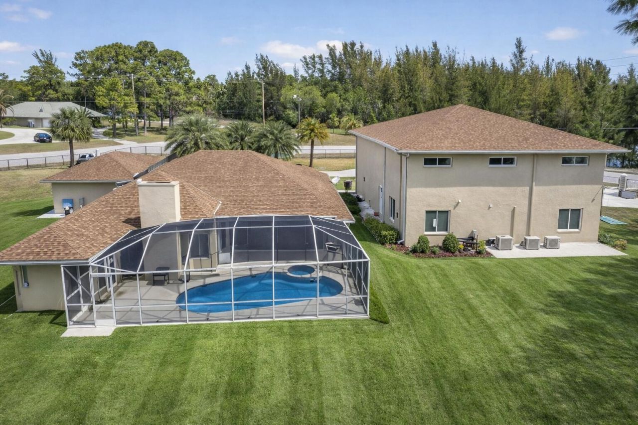 12038 Key Lime Boulevard, The Acreage, FL 33412 Photo