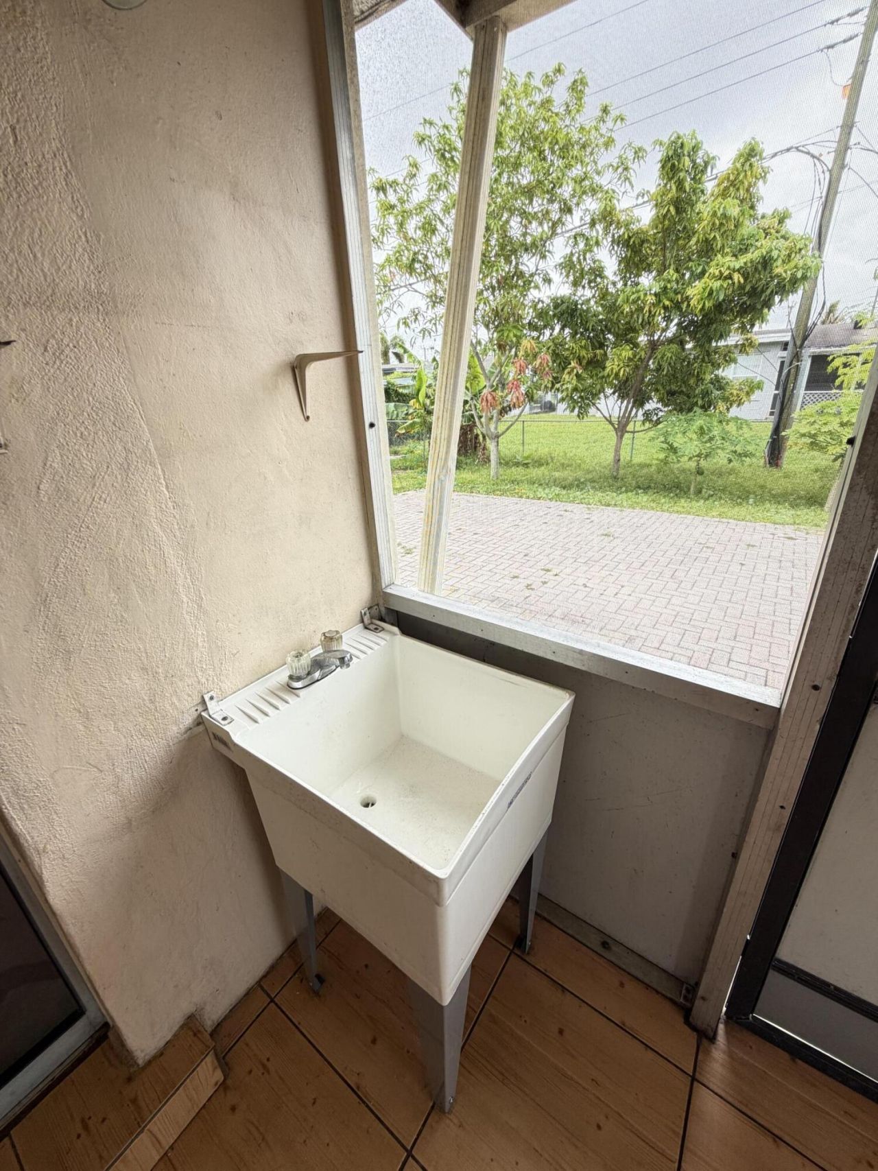 8870 Taft Street, Pembroke Pines, FL 33024 Photo