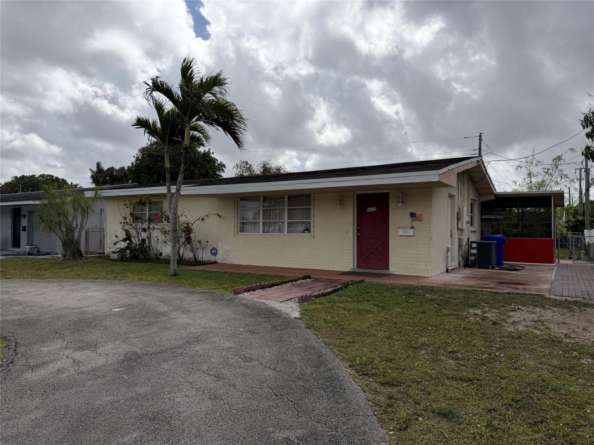 8870 Taft Street, Pembroke Pines, FL 33024 Photo