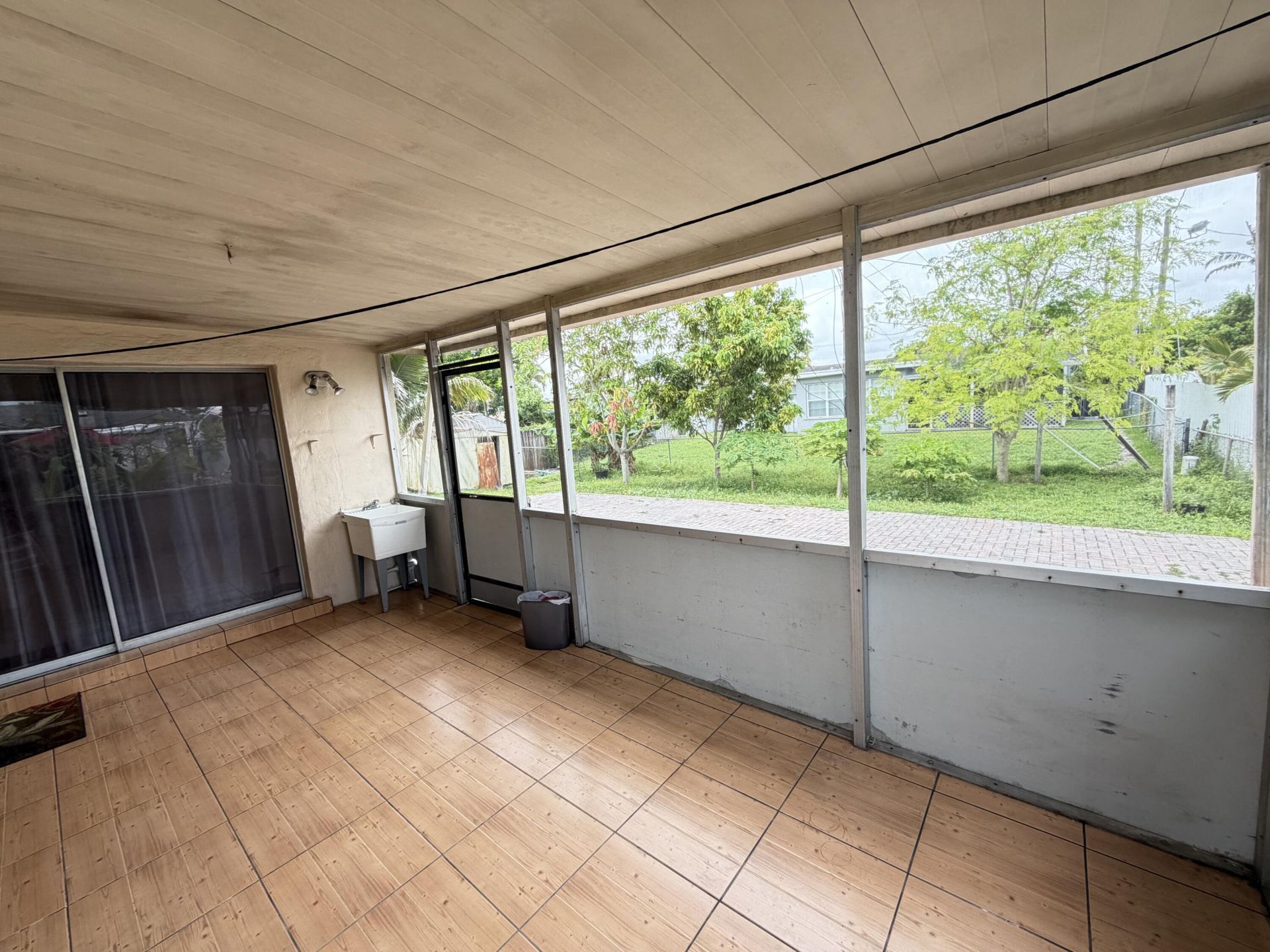 8870 Taft Street, Pembroke Pines, FL 33024 Photo
