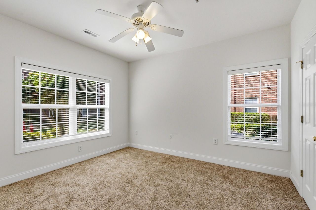 2009 Silvercrest Dr.  Photo 11