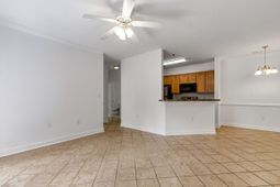 2009 Silvercrest Dr.  photo 4