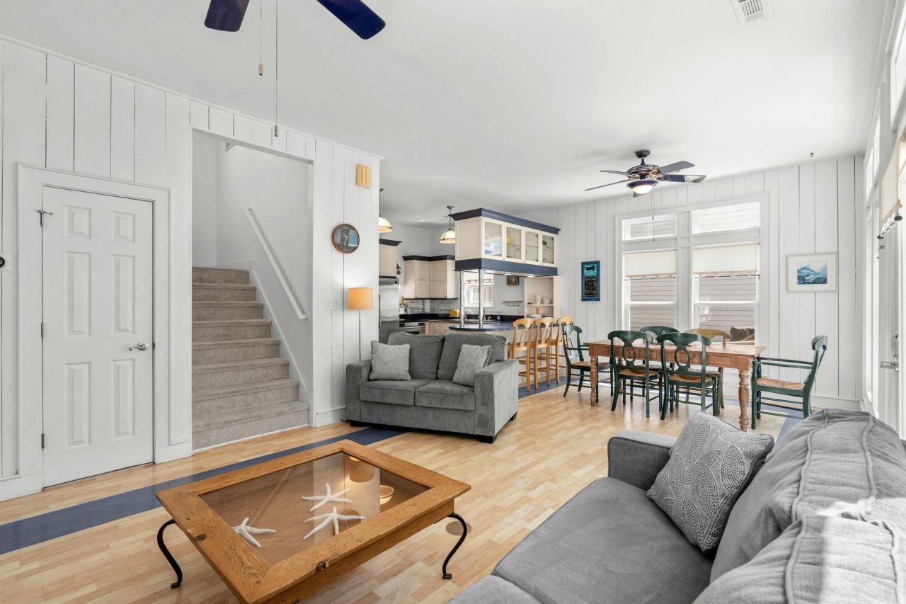 6001 - E5 S Kings Hwy. Photo 18