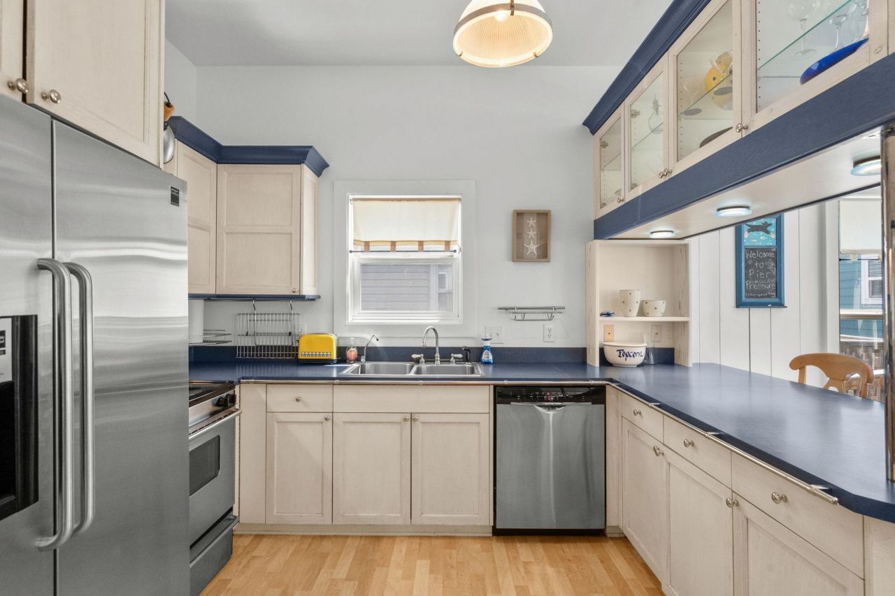 6001 - E5 S Kings Hwy. Photo 23