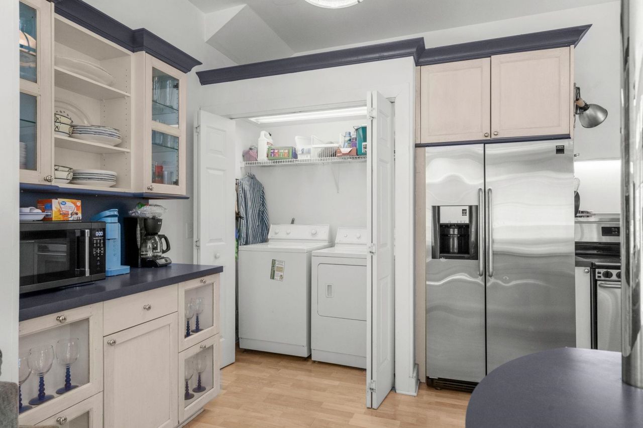 6001 - E5 S Kings Hwy. Photo 25