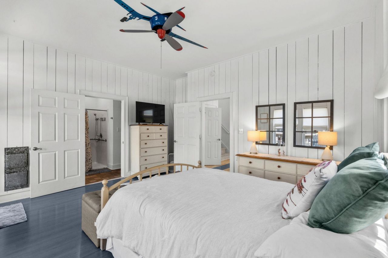 6001 - E5 S Kings Hwy. Photo 28