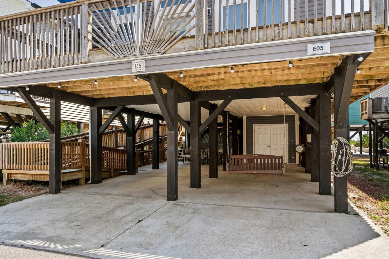 6001 - E5 S Kings Hwy. Photo 8