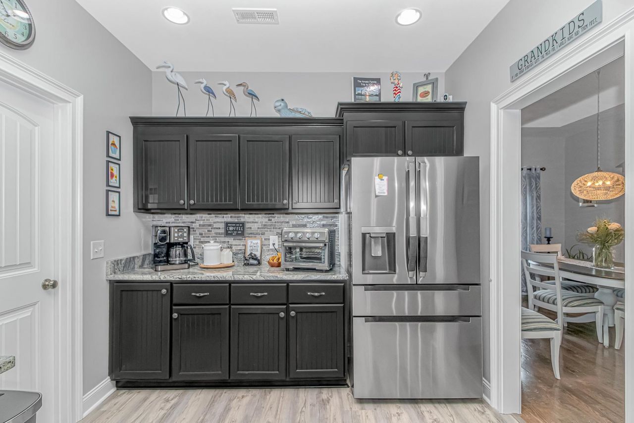 249 Maple Oak Dr. Photo 10