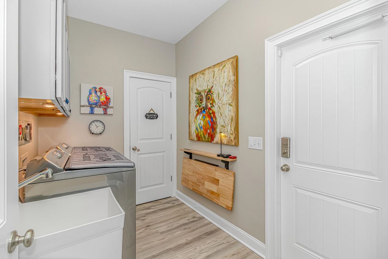 249 Maple Oak Dr. Photo 12